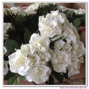 http://www.ls-decos.com/95-529-thickbox/rose-bouquets.jpg